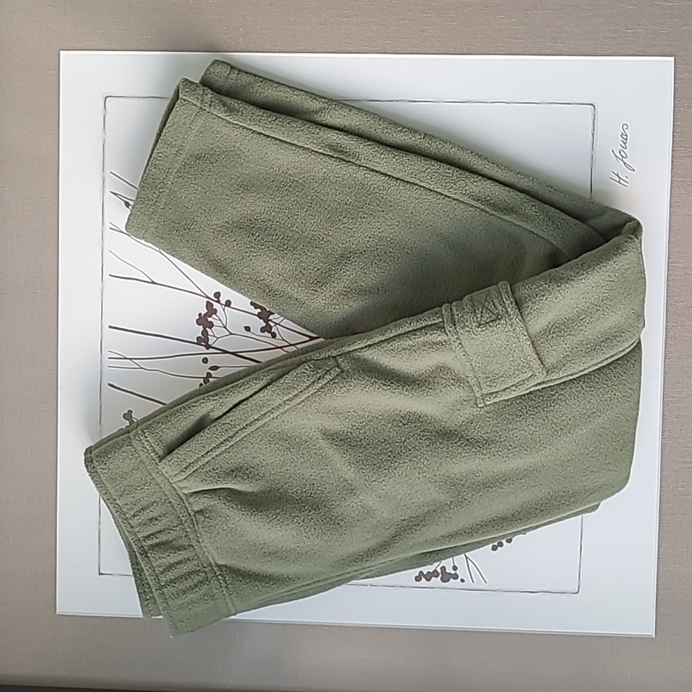 Boys Old Navy Warm Fleece Cargo Pants | NWOT | M 8